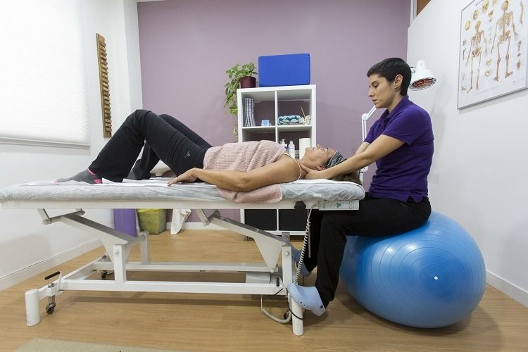 Clínica-Fisioterapia-Nura-en-el-centro-de-Sevilla-2
