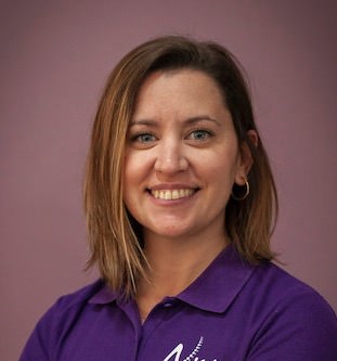 Ana Martín Hierro - Fisioterapeuta - Equipo Clinica-Nura-Sevilla